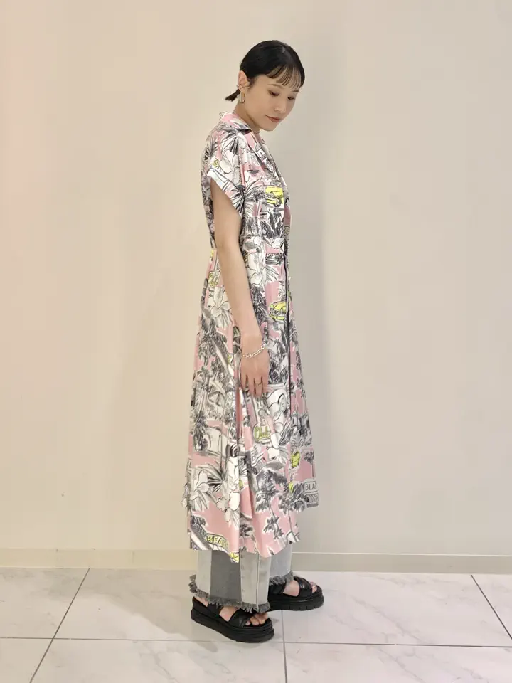 GRACE CONTINENTAL haruka iwasaki コーディネート画像