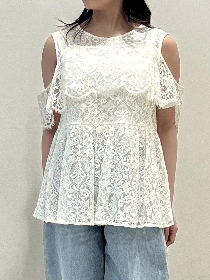 GRACE CONTINENTAL 大谷　彩夏 コーディネート画像