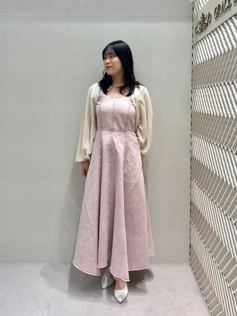  大谷　彩夏 コーディネート画像