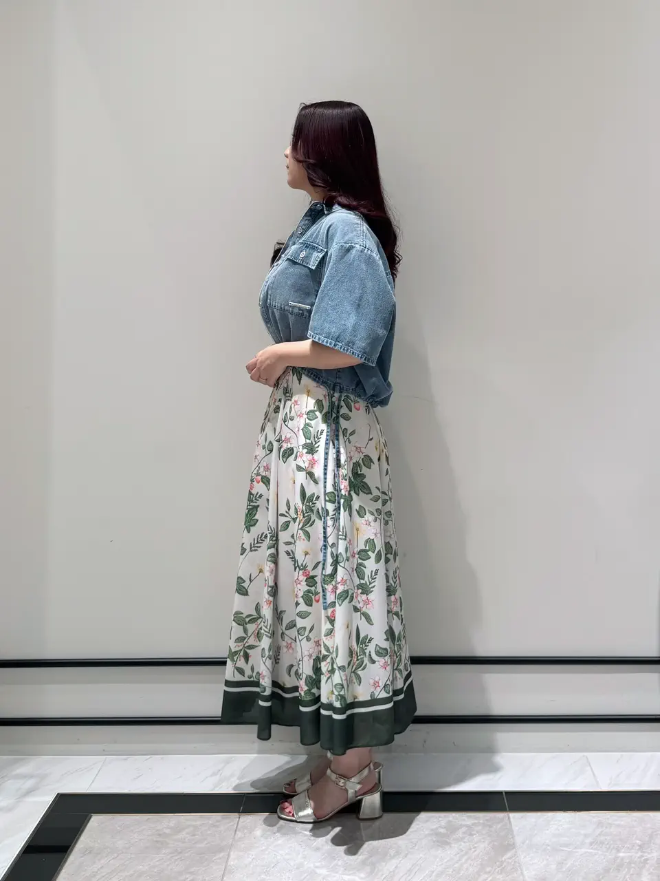 GRACE CONTINENTAL MOMOKO コーディネート画像