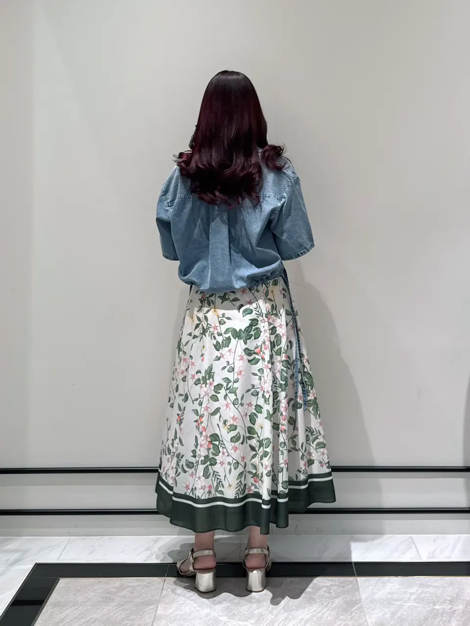 GRACE CONTINENTAL MOMOKO コーディネート画像