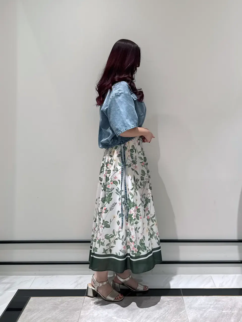 GRACE CONTINENTAL MOMOKO コーディネート画像