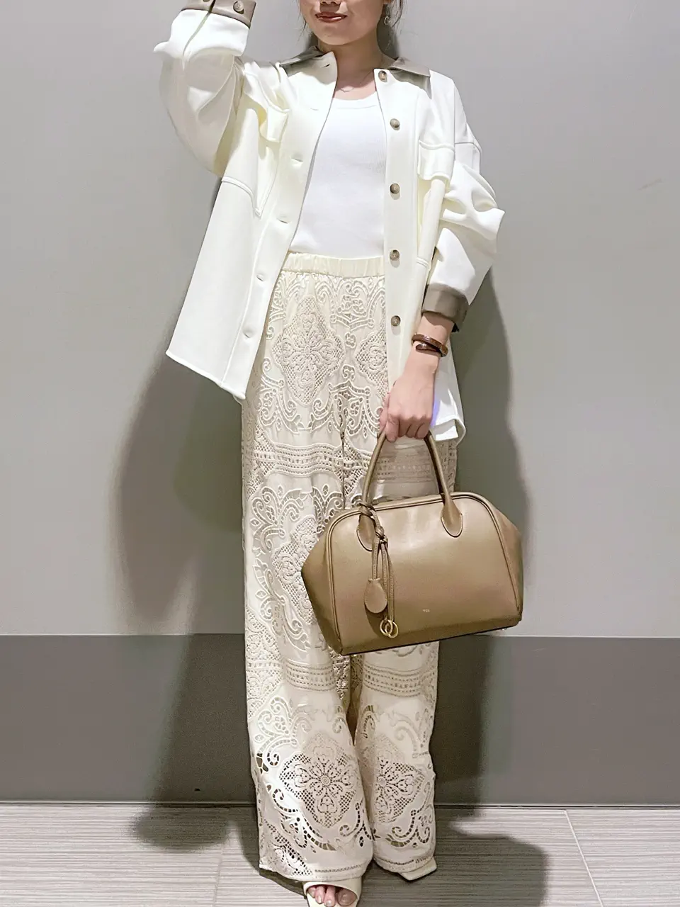 GRACE CONTINENTAL 細川　もなみ コーディネート画像