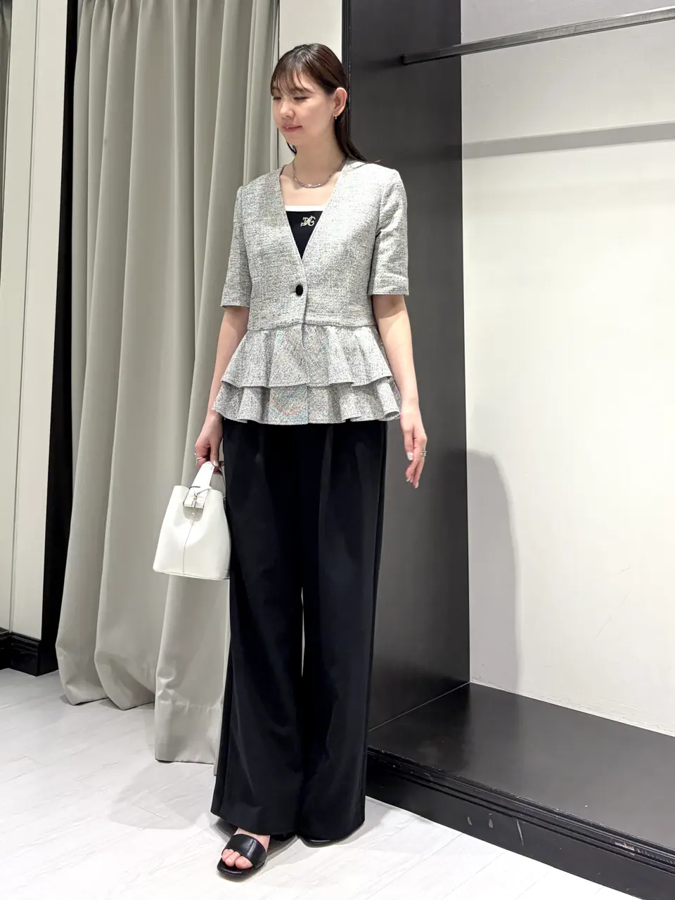 GRACE CONTINENTAL kobayashi コーディネート画像