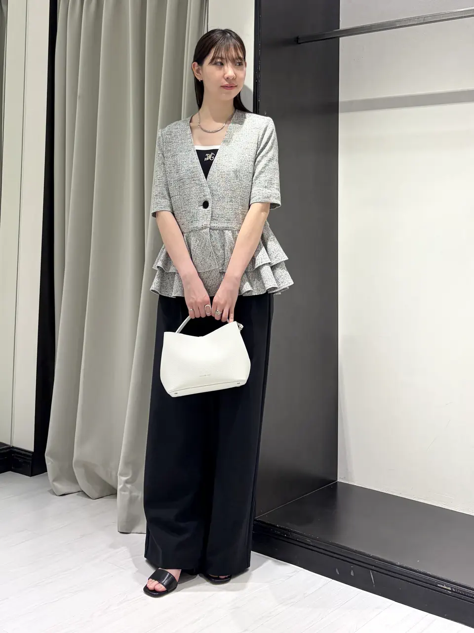 GRACE CONTINENTAL kobayashi コーディネート画像