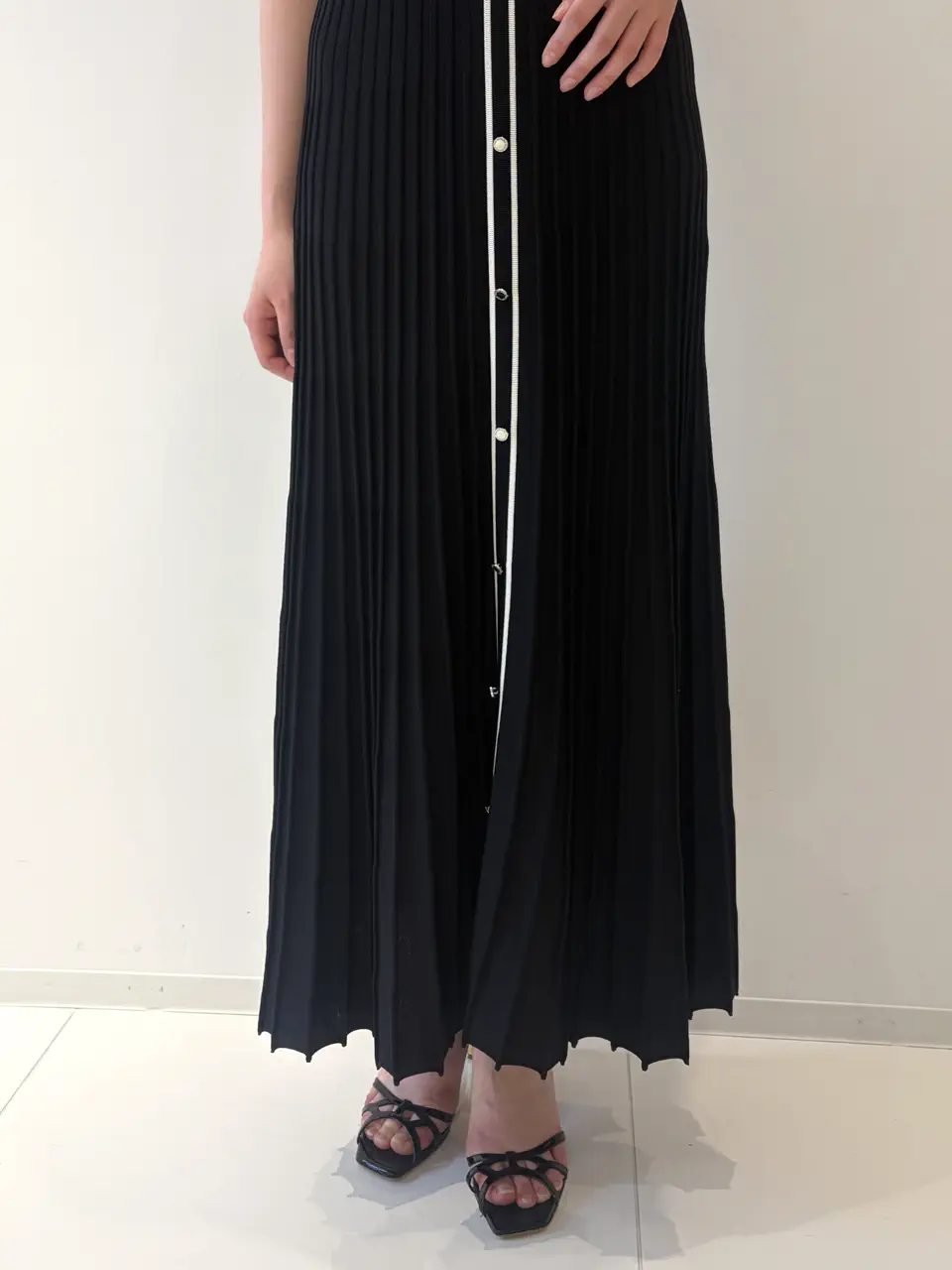 GRACE CONTINENTAL 𝙆𝙄𝙈𝙐 コーディネート画像