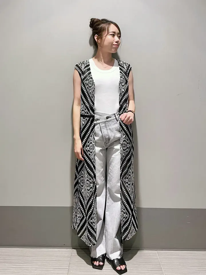 GRACE CONTINENTAL 細川　もなみ コーディネート画像