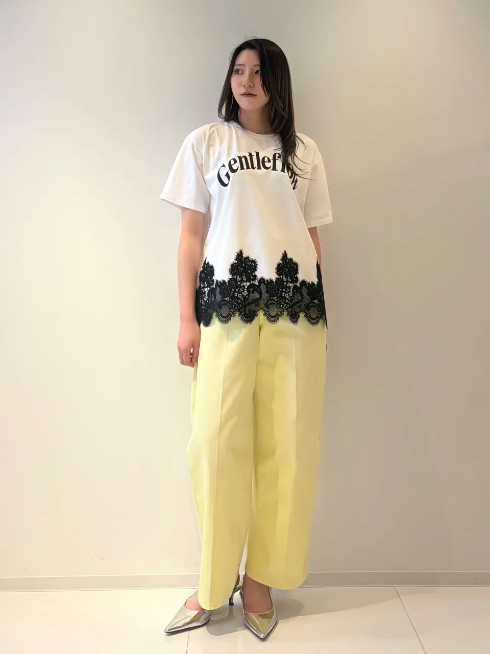  𝙆𝙄𝙈𝙐 コーディネート画像