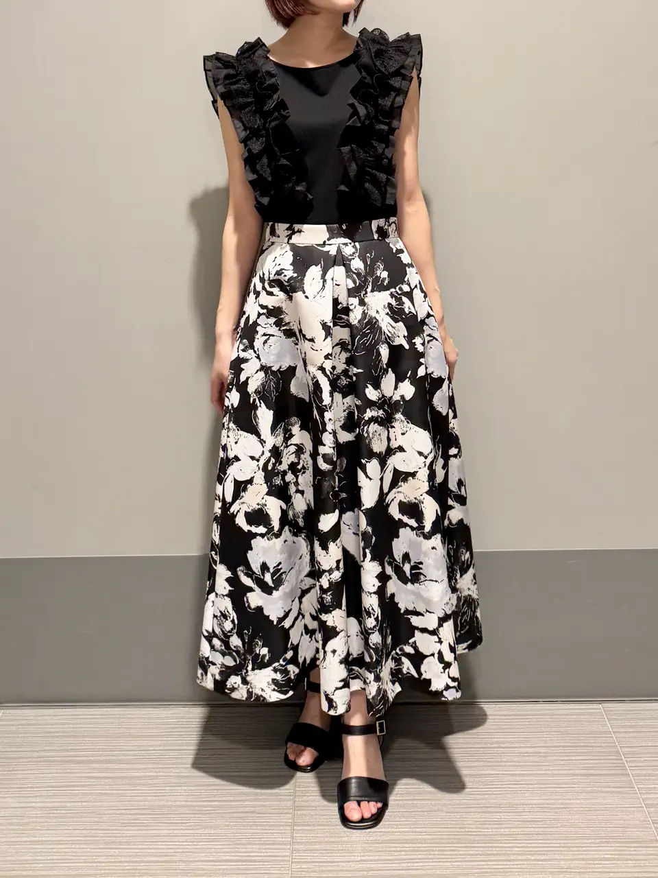 GRACE CONTINENTAL MORITA AI コーディネート画像