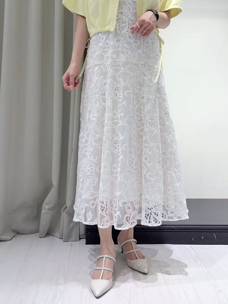 GRACE CONTINENTAL 亀田 未希 コーディネート画像