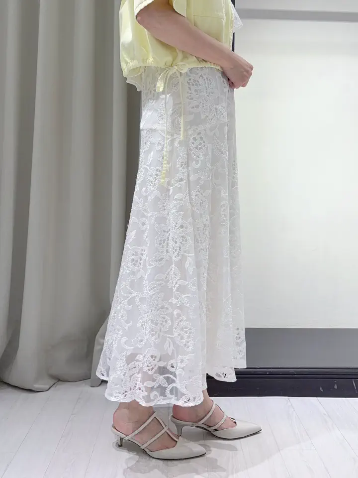 GRACE CONTINENTAL 亀田 未希 コーディネート画像