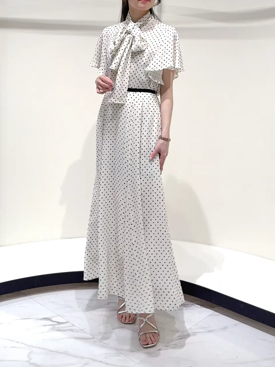 GRACE CONTINENTAL Suzuka コーディネート画像