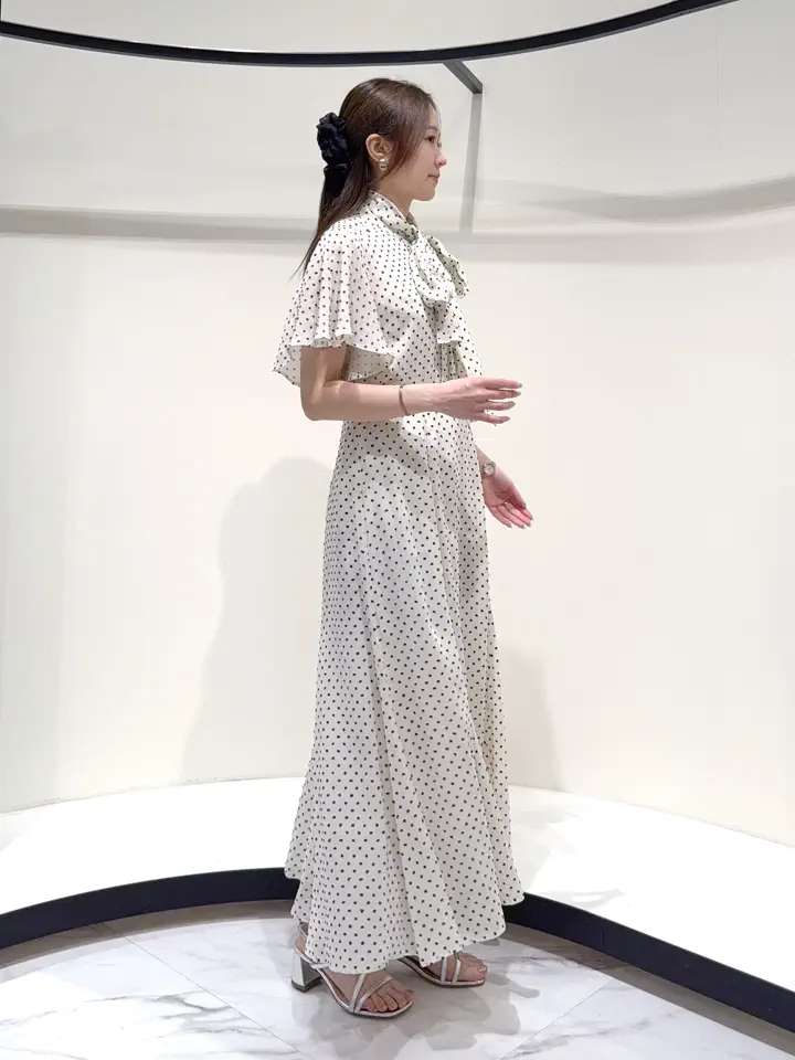 GRACE CONTINENTAL Suzuka コーディネート画像