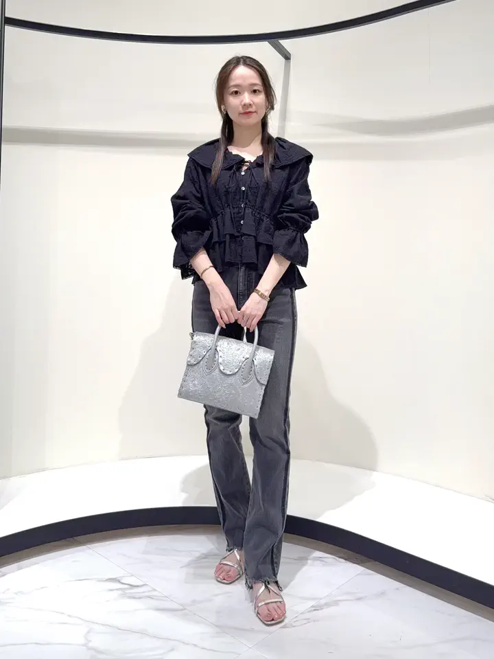GRACE CONTINENTAL Suzuka コーディネート画像