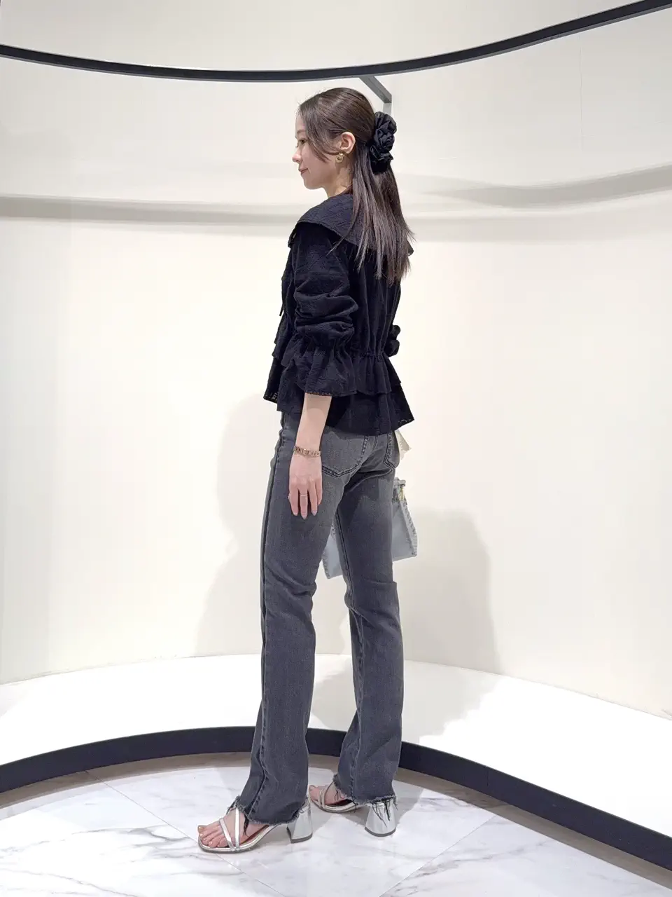 GRACE CONTINENTAL Suzuka コーディネート画像