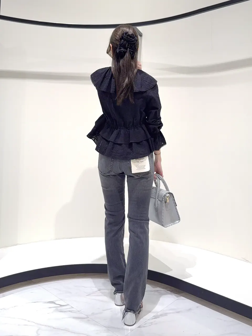 GRACE CONTINENTAL Suzuka コーディネート画像
