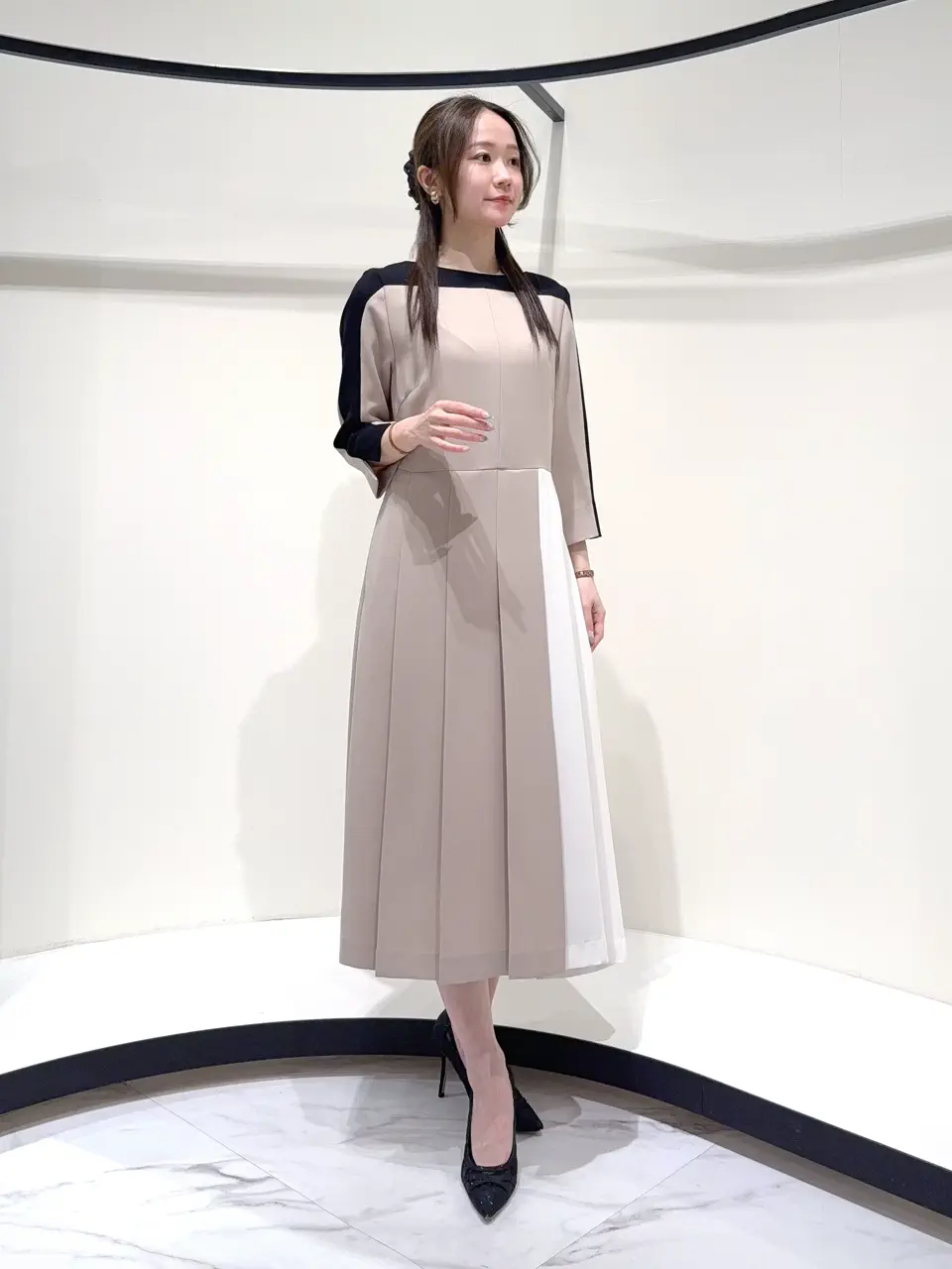 GRACE CONTINENTAL Suzuka コーディネート画像