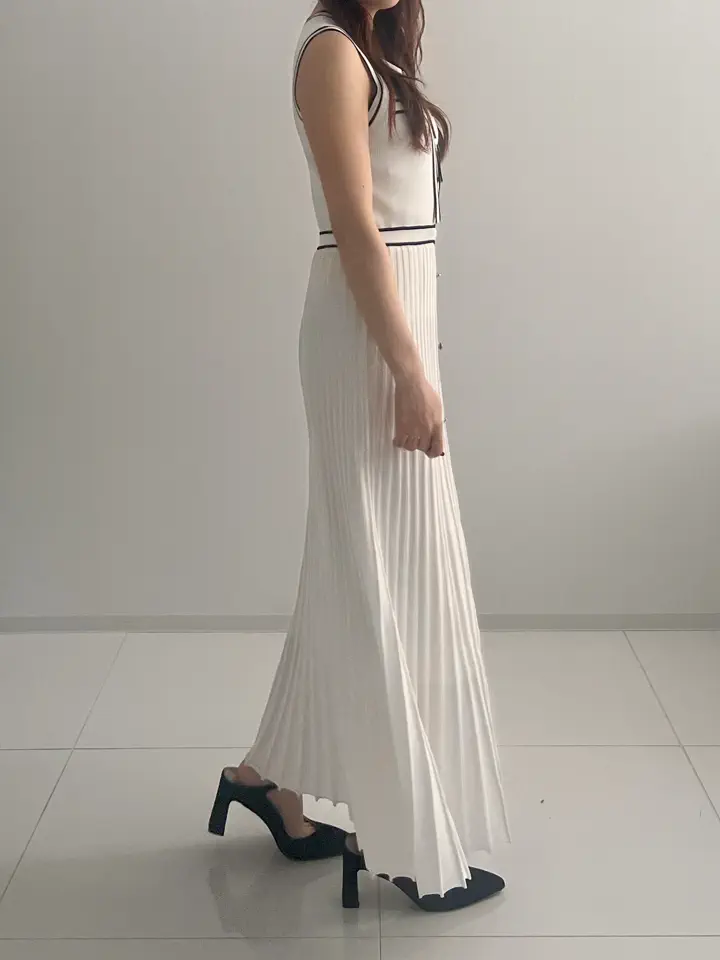 GRACE CONTINENTAL RIKO コーディネート画像