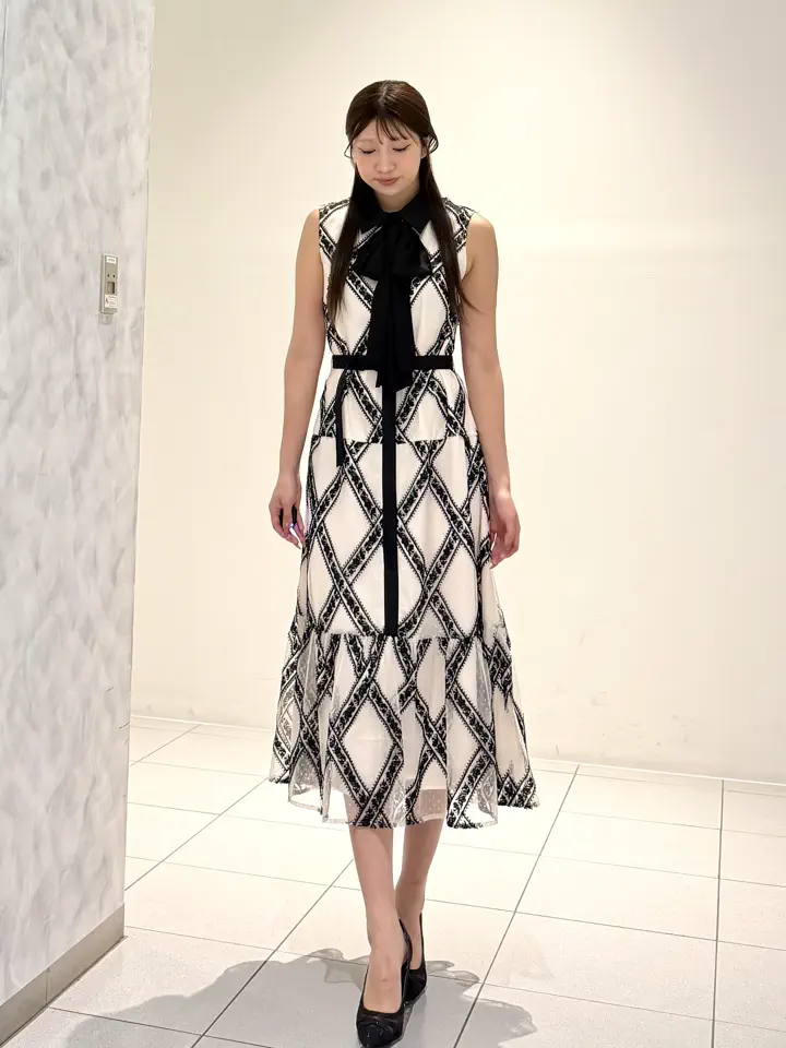 GRACE CONTINENTAL momo コーディネート画像