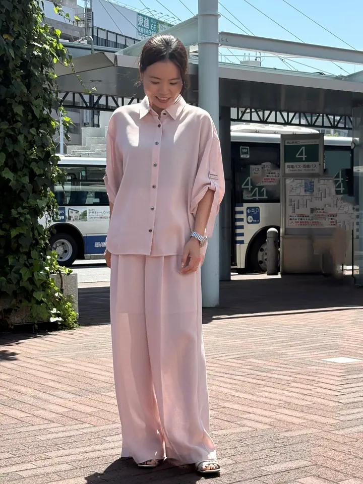 GRACE CONTINENTAL 穐山　香織 コーディネート画像