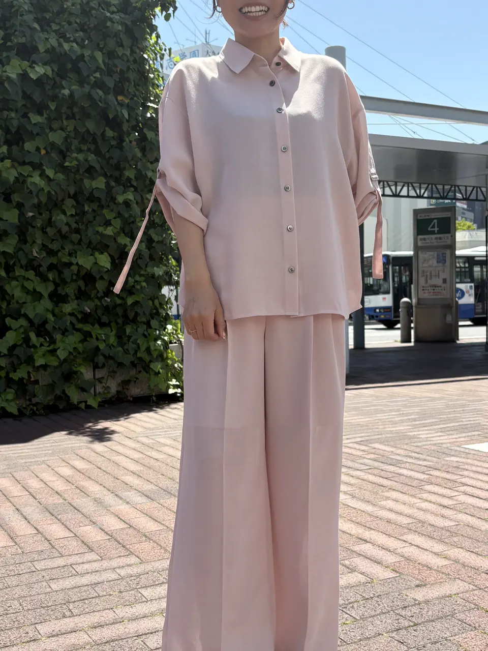 GRACE CONTINENTAL 穐山　香織 コーディネート画像