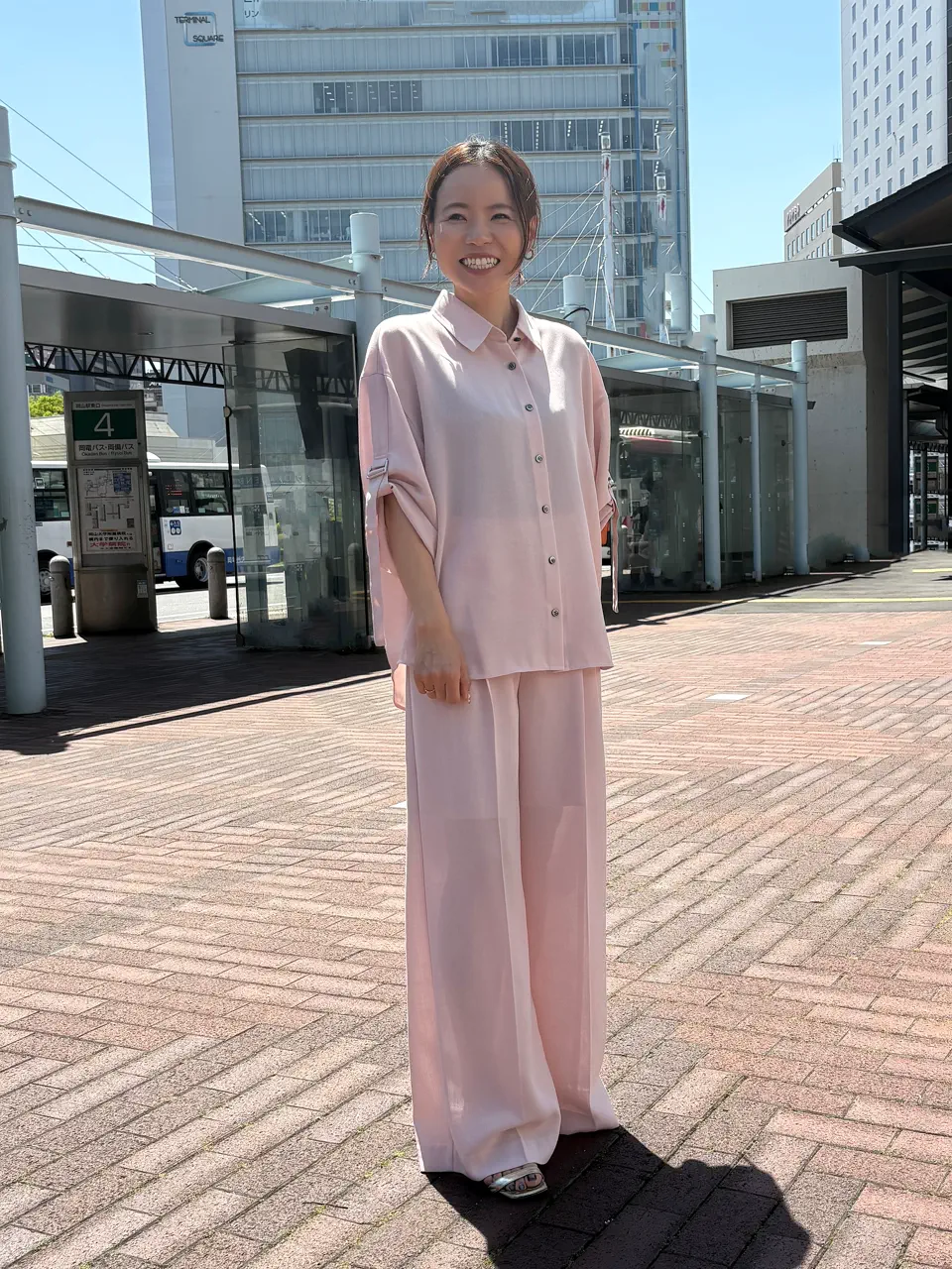 GRACE CONTINENTAL 穐山　香織 コーディネート画像