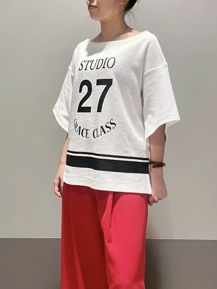 GRACE CONTINENTAL 細川　もなみ コーディネート画像