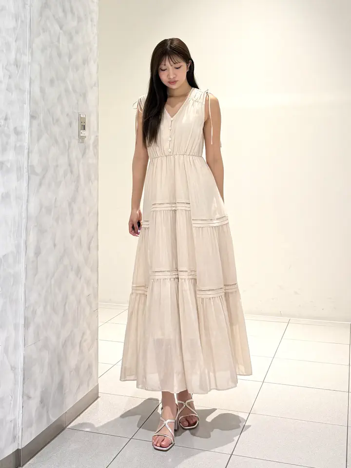 GRACE CONTINENTAL momo コーディネート画像