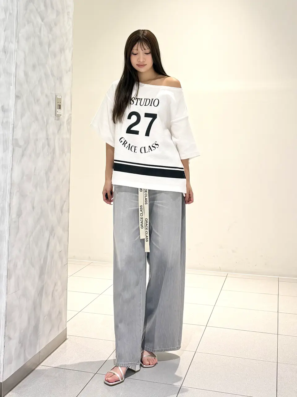 GRACE CONTINENTAL momo コーディネート画像