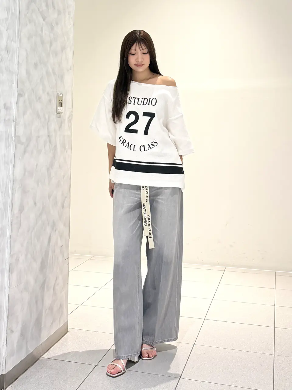 GRACE CONTINENTAL momo コーディネート画像