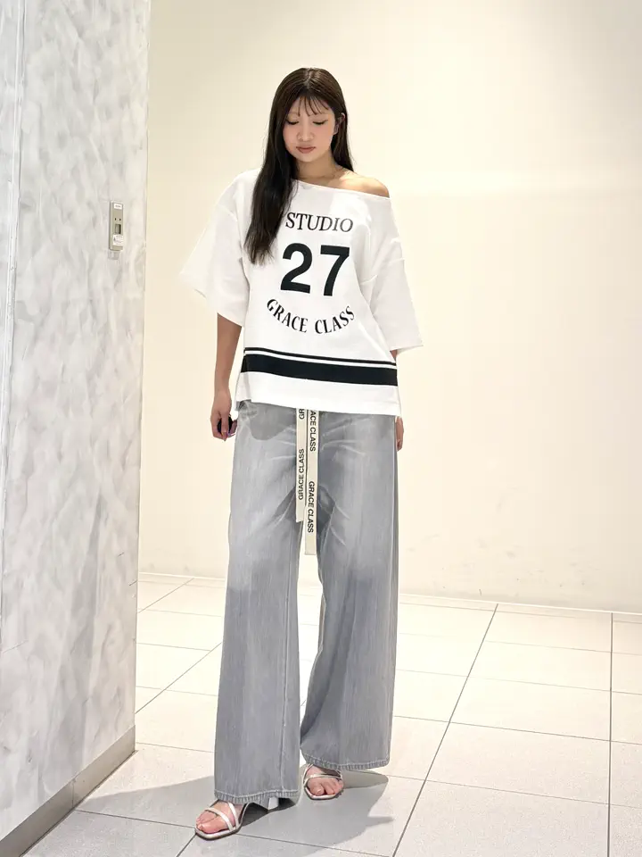 GRACE CONTINENTAL momo コーディネート画像