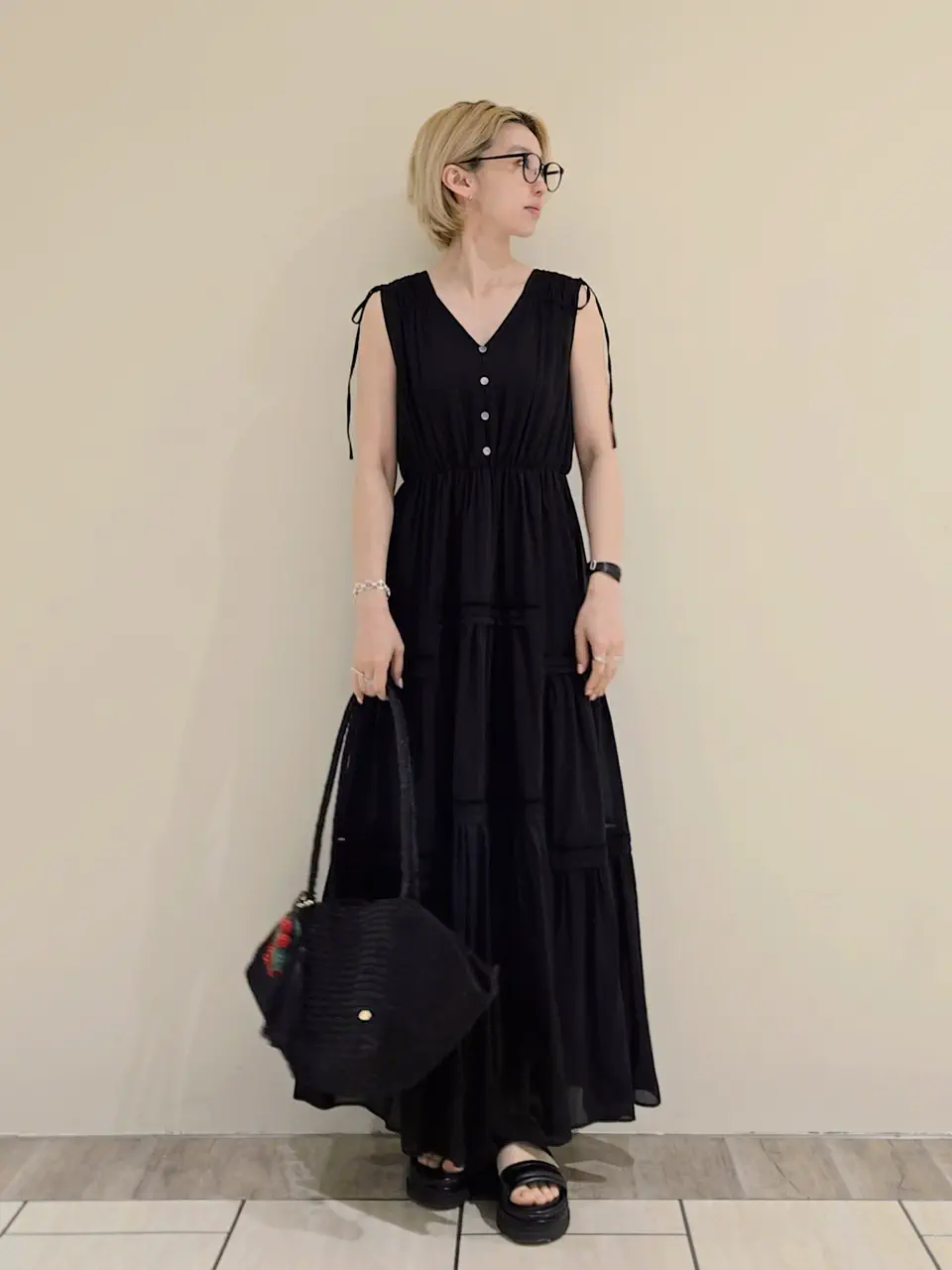  isono yui コーディネート画像