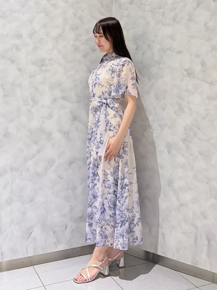 GRACE CONTINENTAL 根本　紗良 コーディネート画像