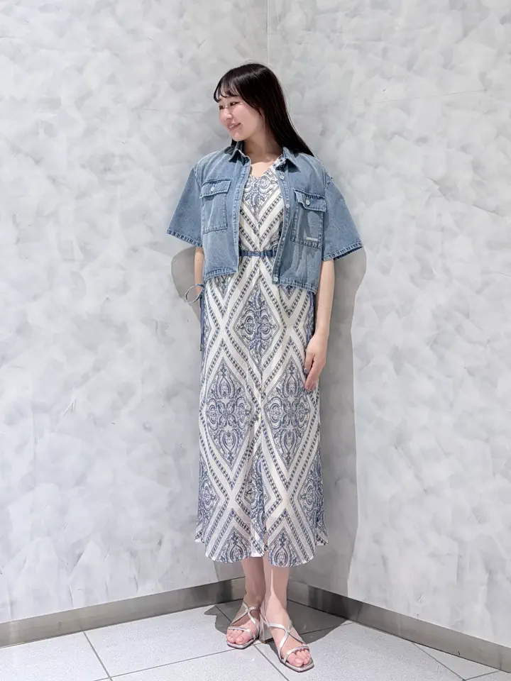 GRACE CONTINENTAL 根本　紗良 コーディネート画像