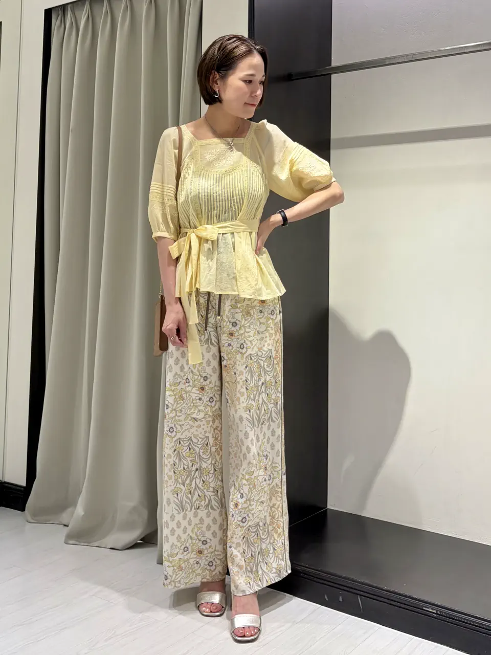 GRACE CONTINENTAL 亀田 未希 コーディネート画像