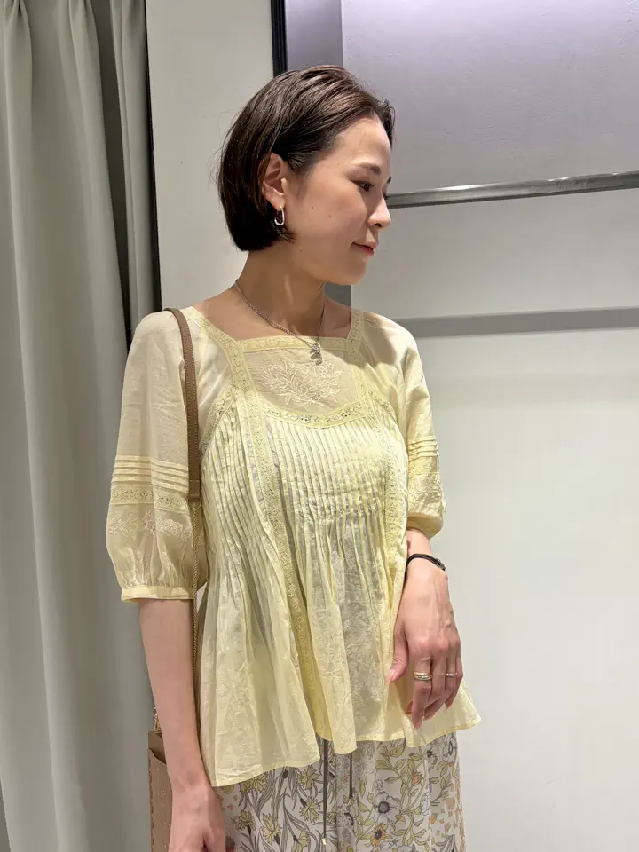 GRACE CONTINENTAL 亀田 未希 コーディネート画像