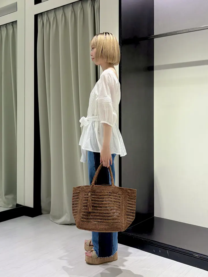 GRACE CONTINENTAL Abe コーディネート画像