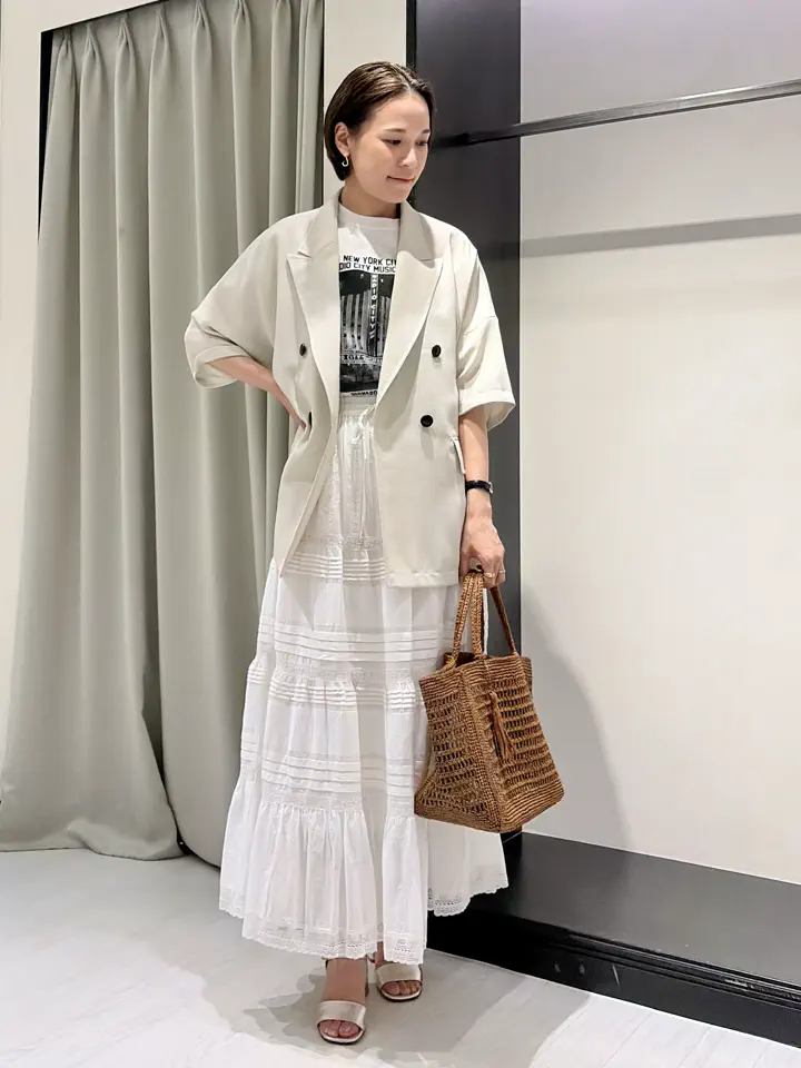 GRACE CONTINENTAL 亀田 未希 コーディネート画像