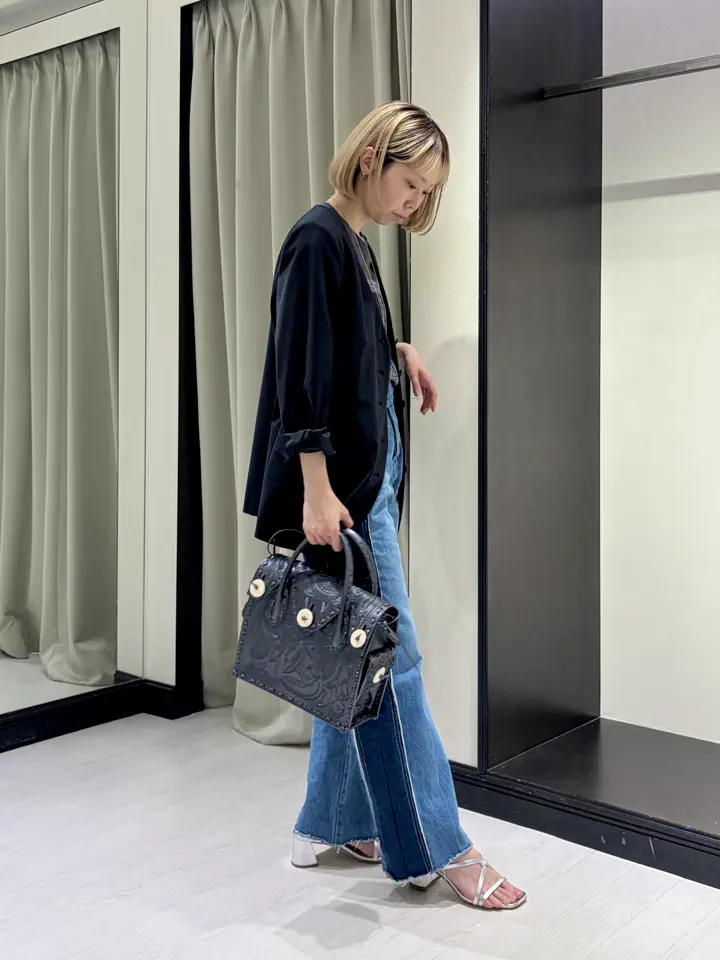 GRACE CONTINENTAL Abe コーディネート画像