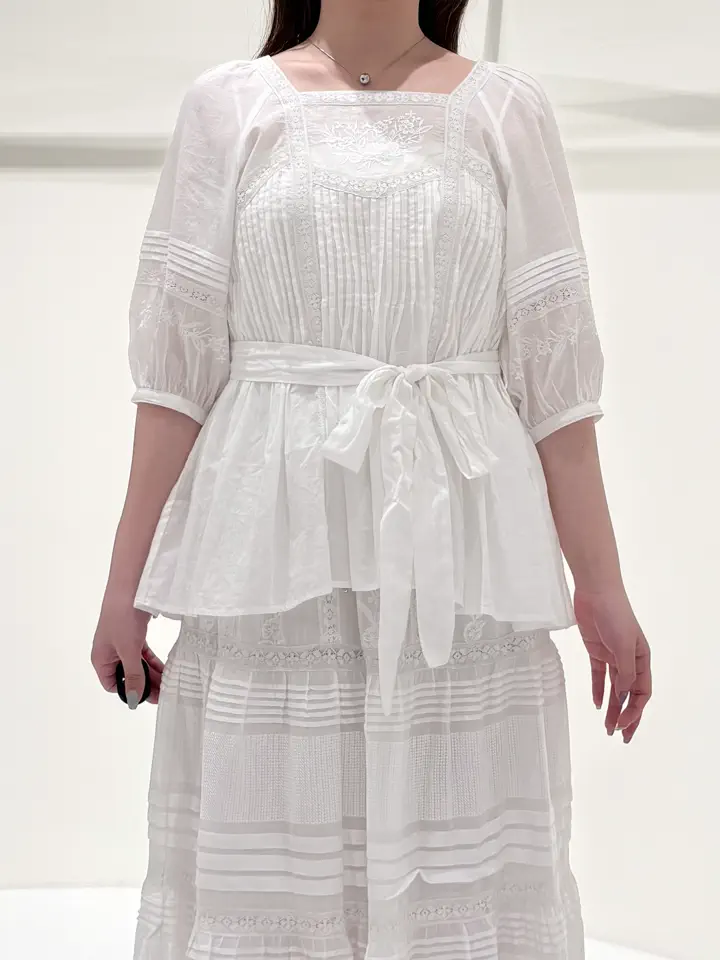 GRACE CONTINENTAL 平野 裕華 コーディネート画像