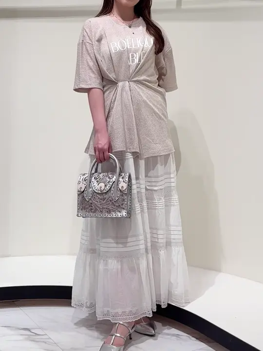 GRACE CONTINENTAL 平野 裕華 コーディネート画像