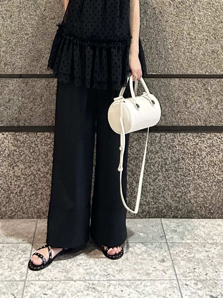 GRACE CONTINENTAL ERINA KATO コーディネート画像