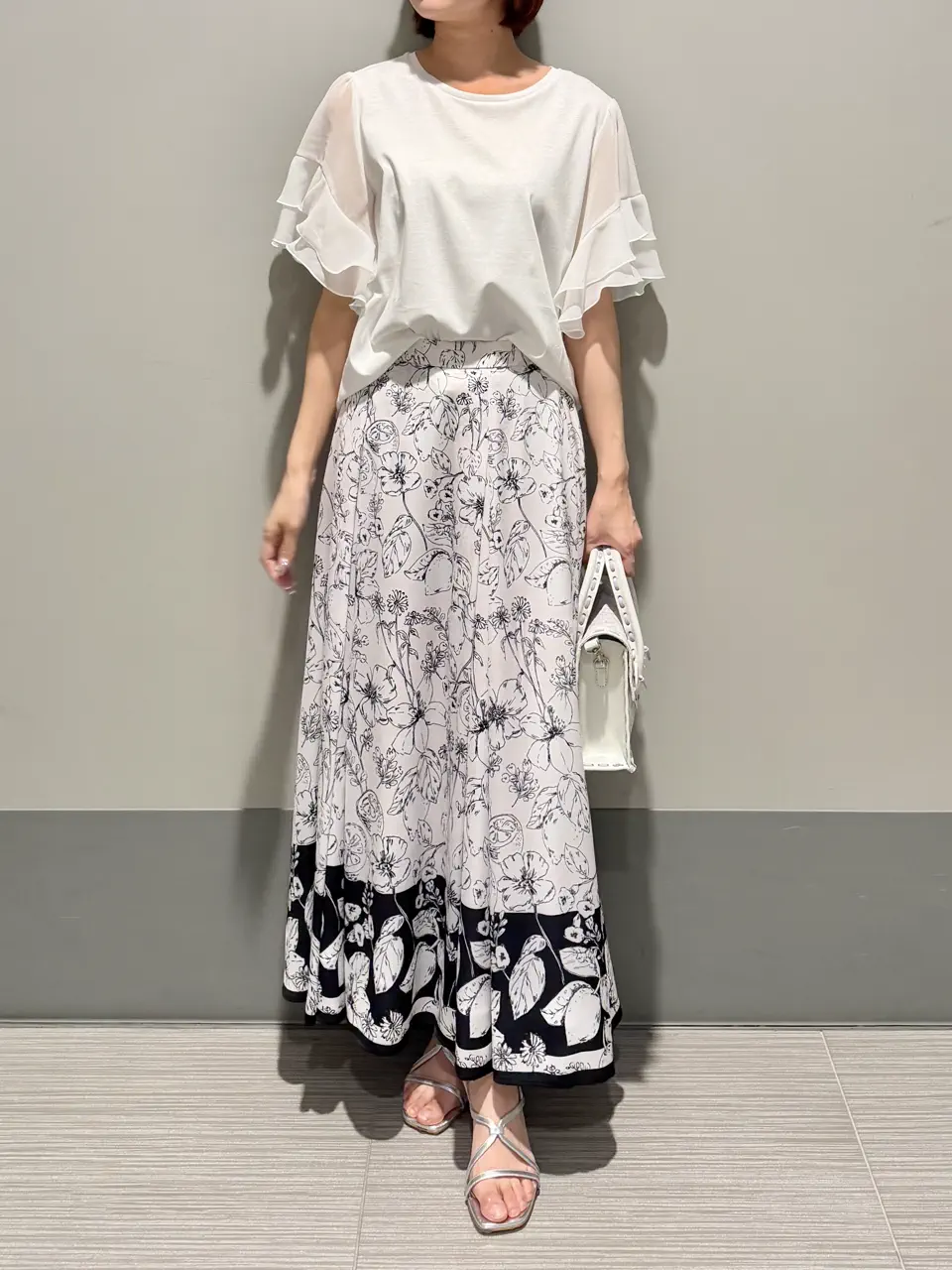 GRACE CONTINENTAL MORITA AI コーディネート画像