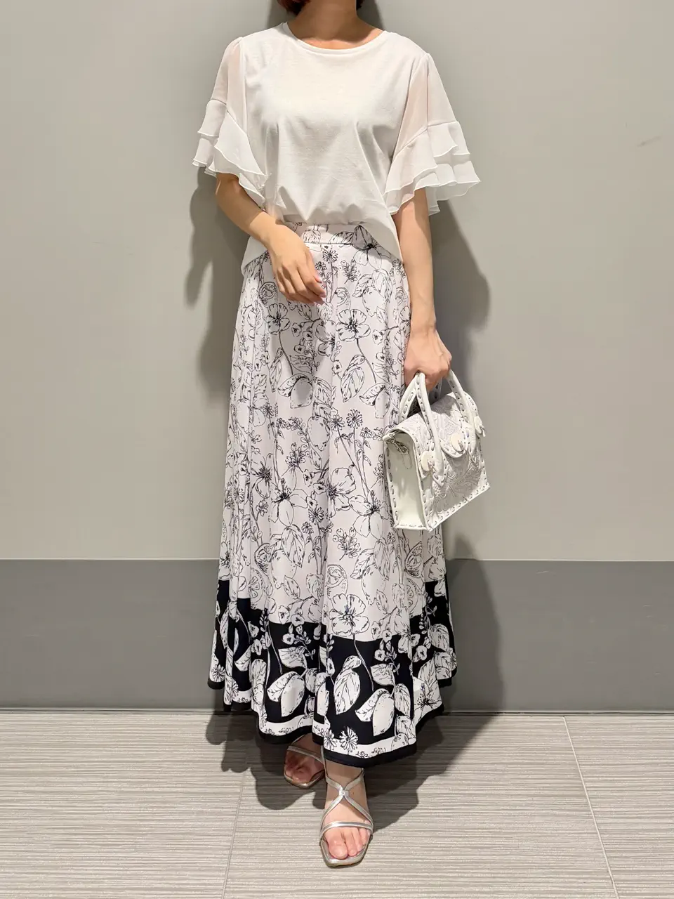 GRACE CONTINENTAL MORITA AI コーディネート画像