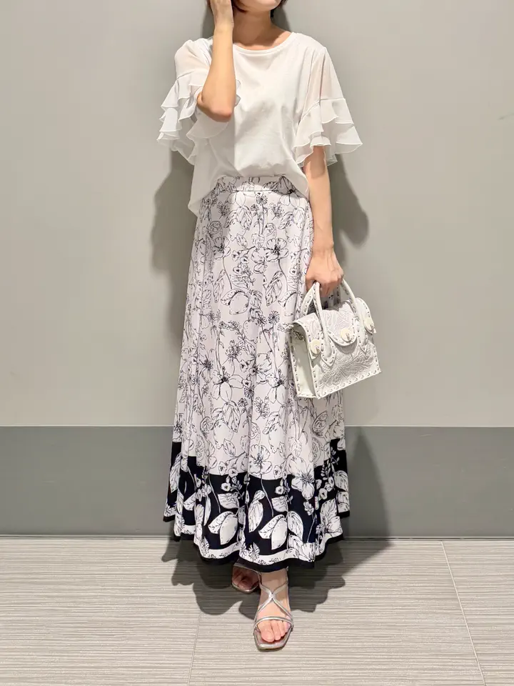 GRACE CONTINENTAL MORITA AI コーディネート画像