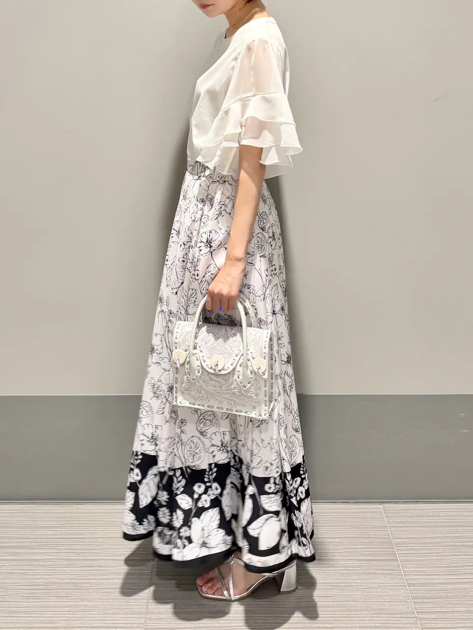 GRACE CONTINENTAL MORITA AI コーディネート画像