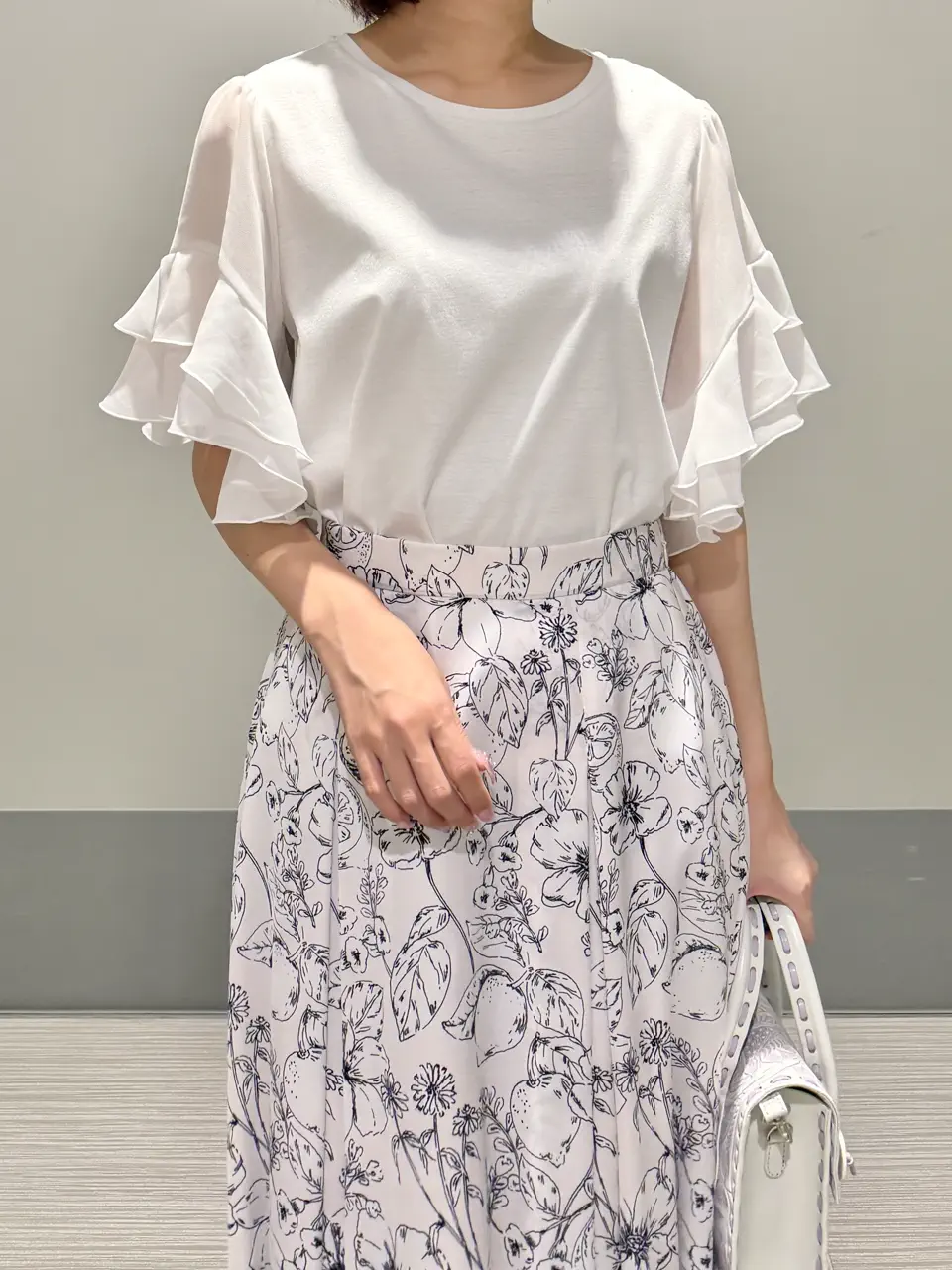 GRACE CONTINENTAL MORITA AI コーディネート画像