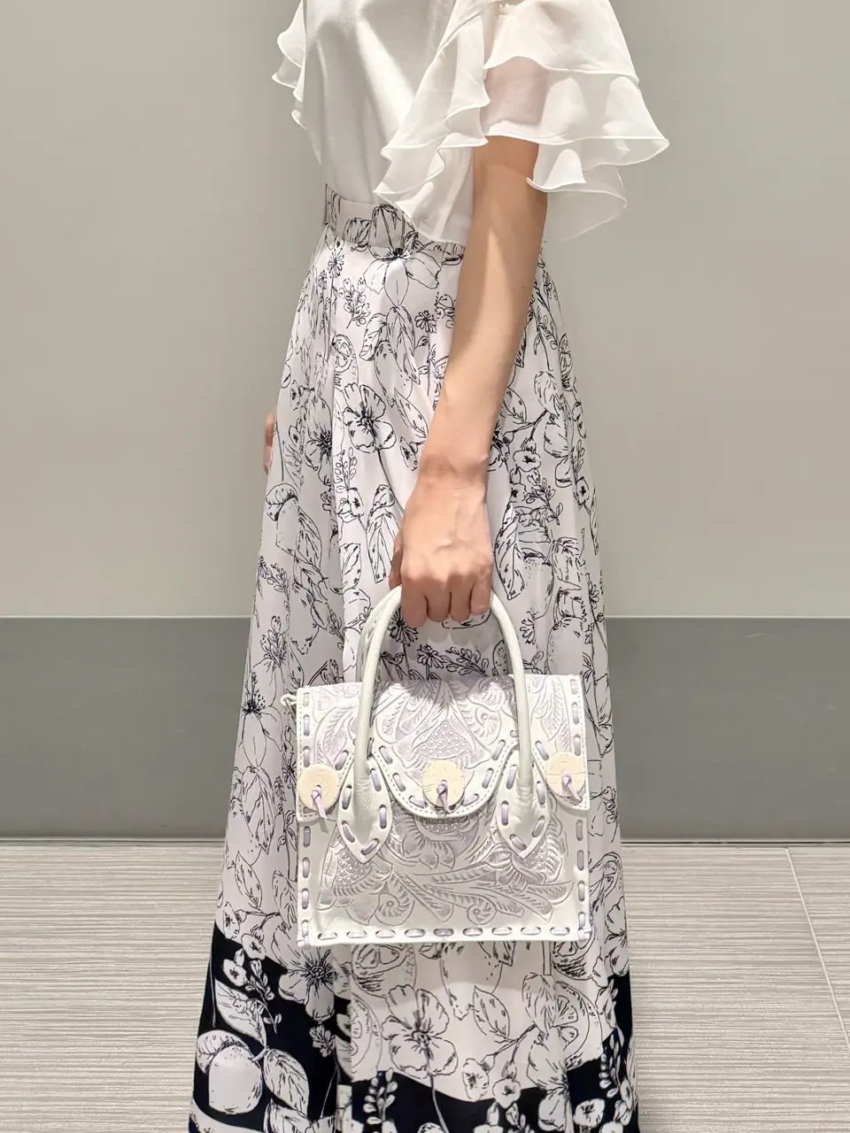 GRACE CONTINENTAL MORITA AI コーディネート画像