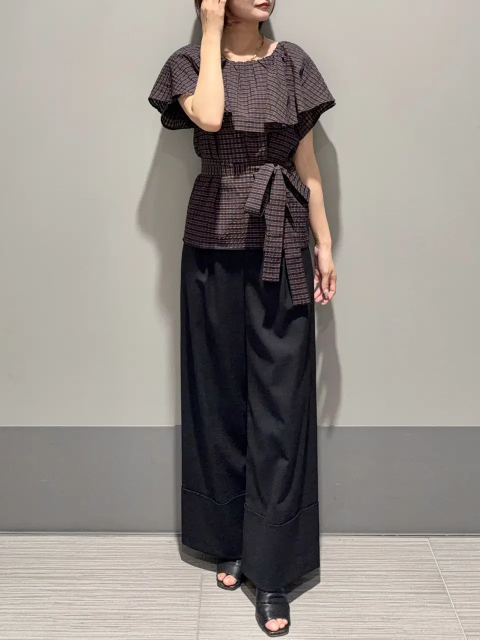 GRACE CONTINENTAL MORITA AI コーディネート画像