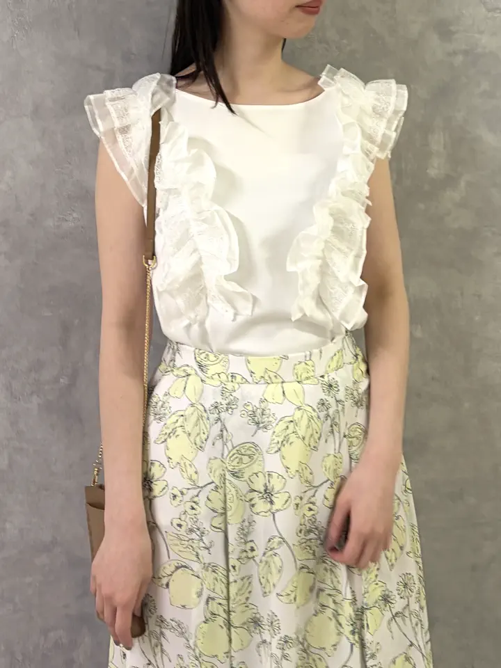 GRACE CONTINENTAL kobayashi コーディネート画像